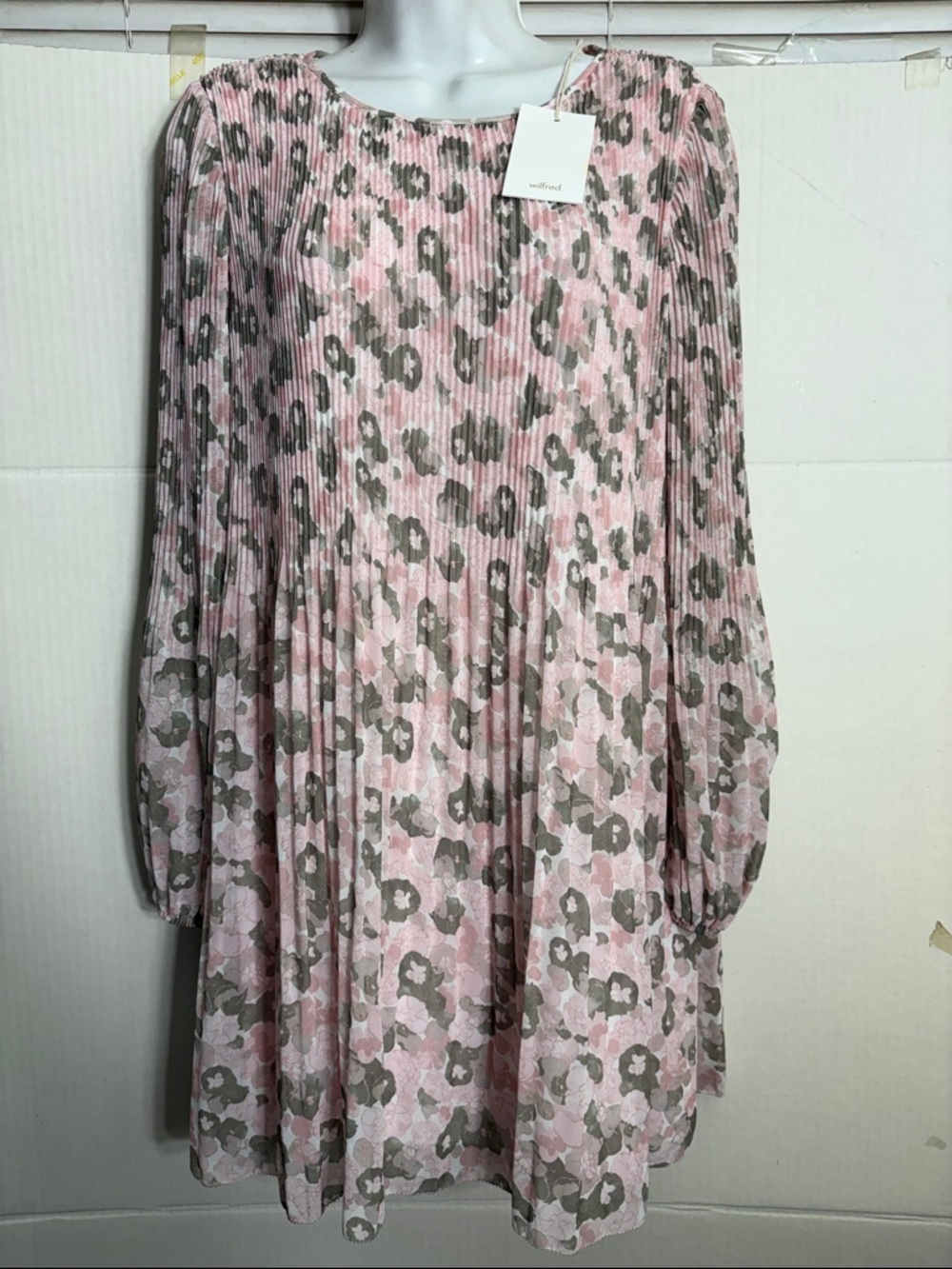 Aritzia Wilfred Talc Pink & Bitter Sage Floral Daydreamer Mini Dress 2334